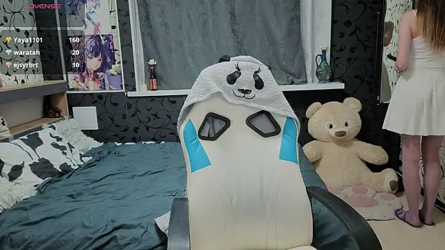 xAlisontiny Live XXX Chat