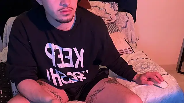 XXX chat uživo modela zoren_33