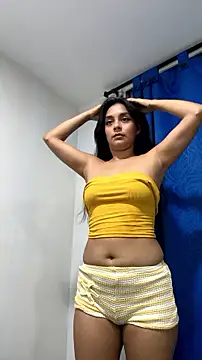 Selene_Wings22 Adlı Modelin Canlı XXX Sohbeti