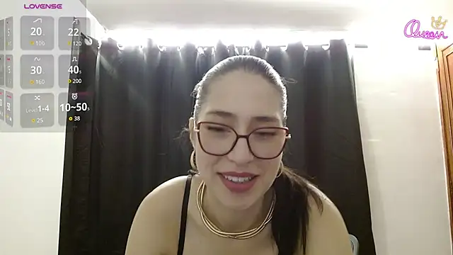 Natashaa_lust 现场XXX聊天