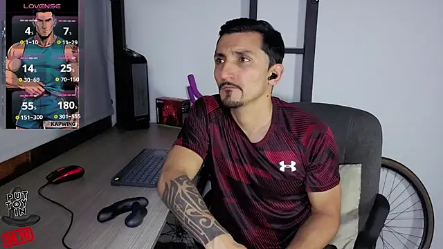 دردشة Marck_Muscle الجنسية المباشرة
