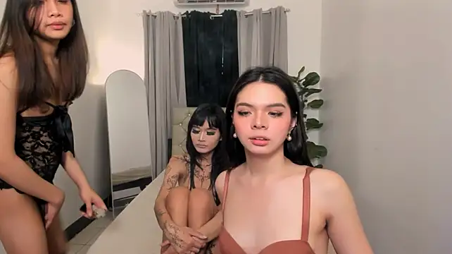 MargaCollins XXX чат на живо