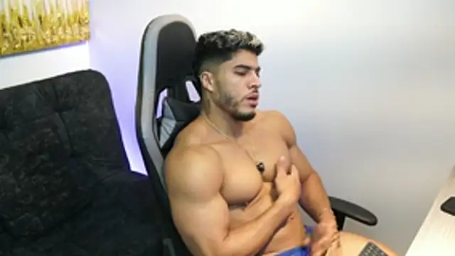 Chat +18 de Romano_king ao vivo