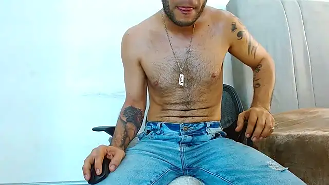 Онлайн чат XXX Alphamaster_92