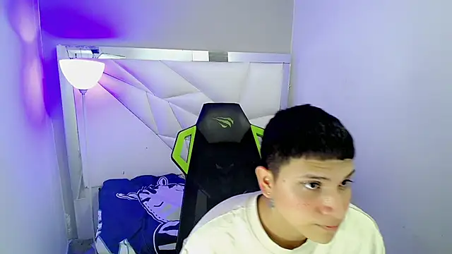 Brett_bless Live XXX-chat