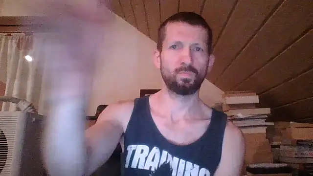 MuscleOtter Live XXX-chat