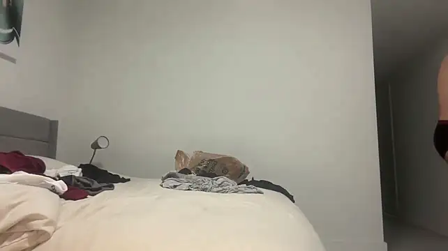 XXX chat uživo modela TheMarkLeon