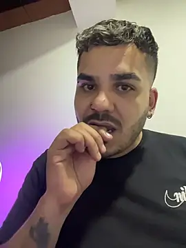 Kevin_Spenser – Naživo XXX chat