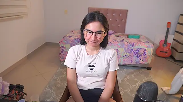 Pinkie_Princes Chat XXX in diretta