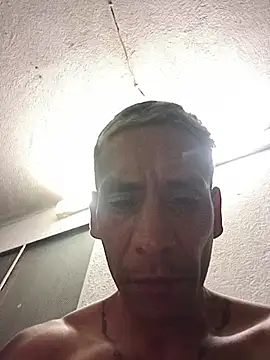Elmono__1 Chat XXX live