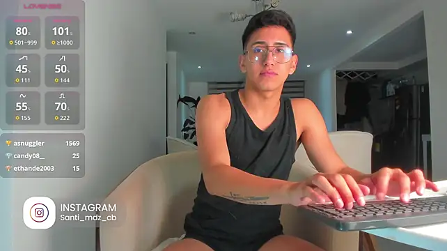 adrik_cano__ Chat XXX in diretta