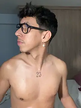 Jack_Frostt élő XXX-chatje