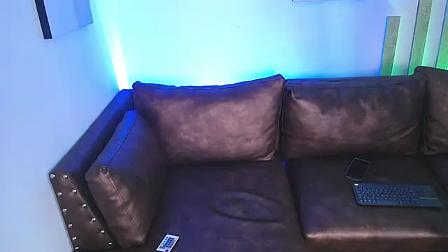 Santi_Williams Live XXX-chat