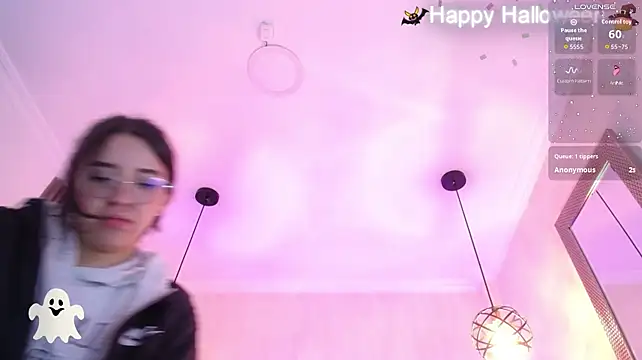 AmaraDavis1's Webcam Show