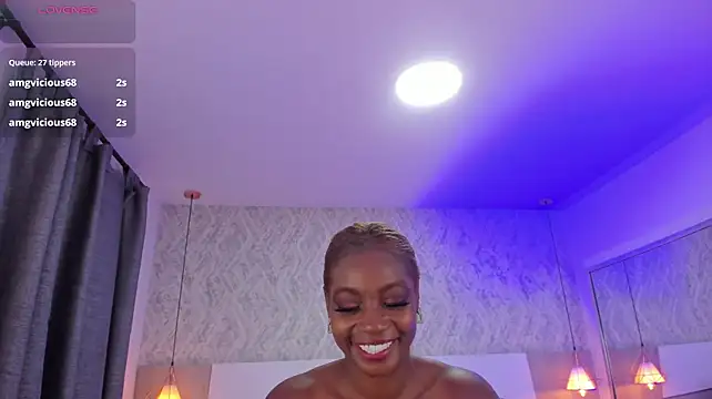 Tisha-Cole Live XXX-chat
