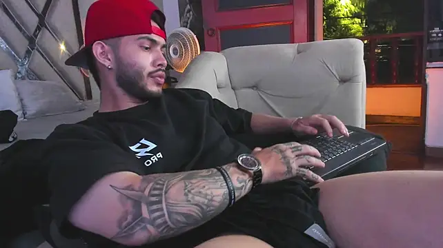 Vincentblack Live XXX Chat