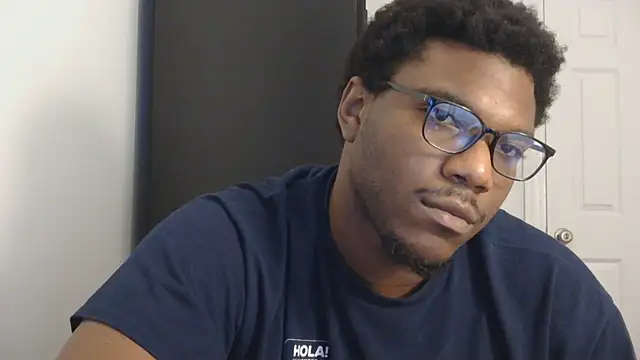 Fireladozai Chat XXX live