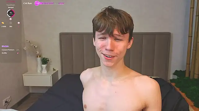 Онлайн чат XXX cuMte_boy