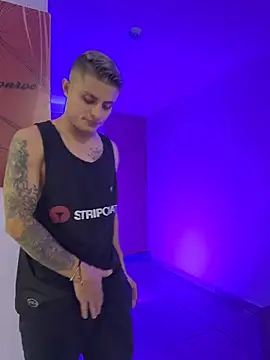 Mydreams69 现场XXX聊天