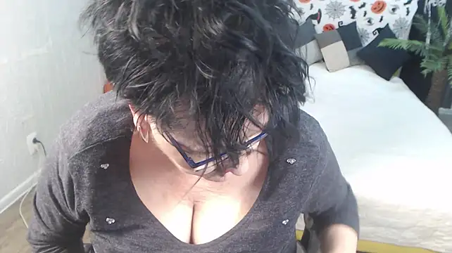 Živý XXX chat MasterLeila
