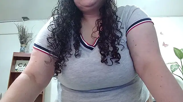 צ'אט XXX בשידור חי של Aleia_Taylor