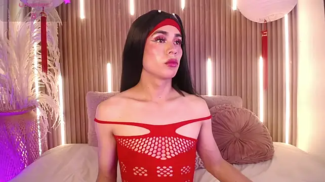 Chat +18 de Chloe_Lombardi ao vivo