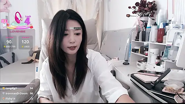 Chat XXX en directo de Tangtang-baby