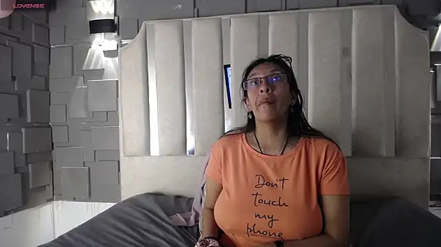 Czat XXX na żywo – sami29_