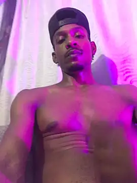 Chatroom XXX en direct de Kiing_afroditho