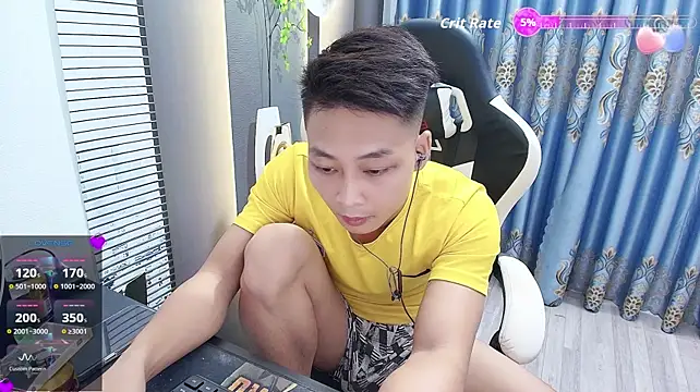 Naughty___asian 现场XXX聊天