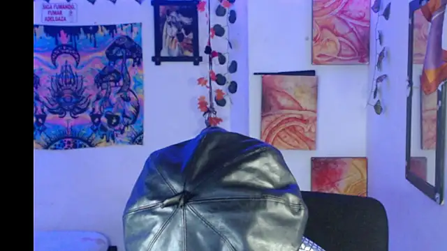 bastethott Chat XXX in diretta