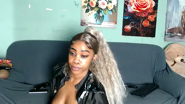 Slenderxxx2 Live XXX-chat