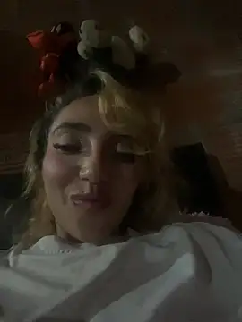 IM_MAYA Chat XXX in diretta