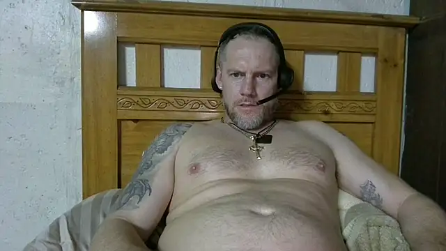 Chatroom XXX en direct de Freakslut007