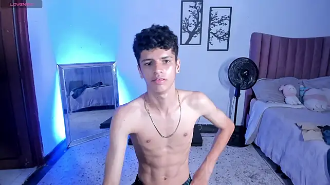 Czat XXX na żywo – JuniorPrinceMorris