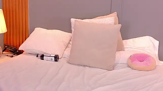 Juliana_Valencian Chat XXX in diretta