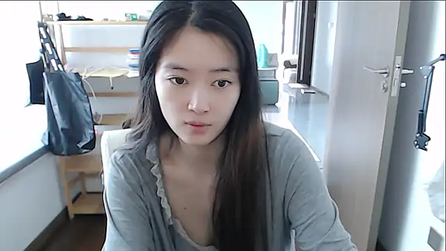 Mimi-cnbaby Chat XXX in diretta