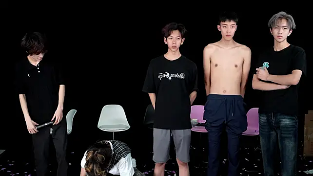 แชท XXX สดของ Chenyong123