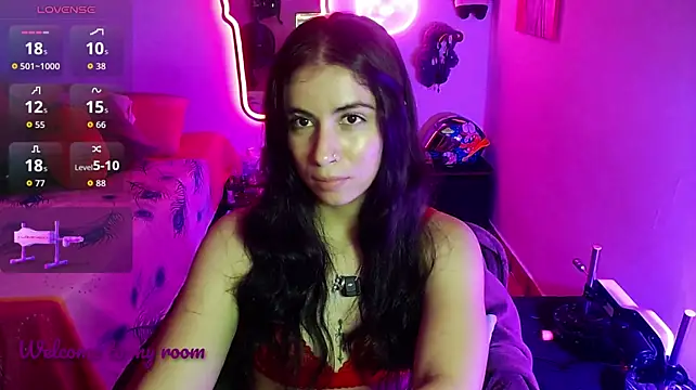 aleja_diamond Chat XXX in diretta