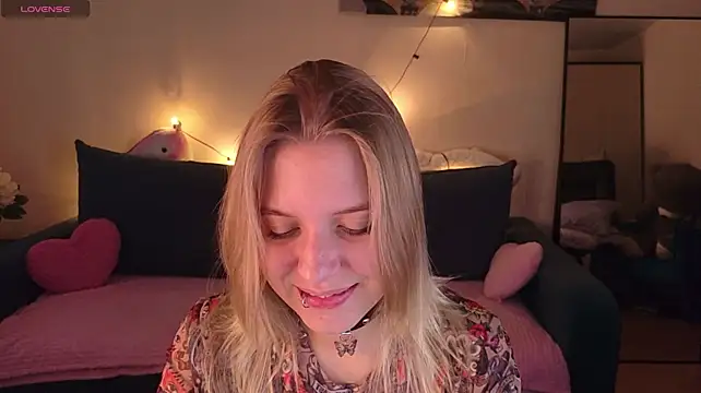 Viki_Charm Live XXX Chat