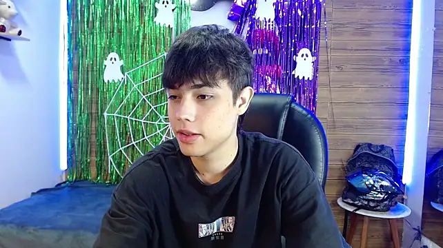 XXX chat uživo modela ivan_cooper