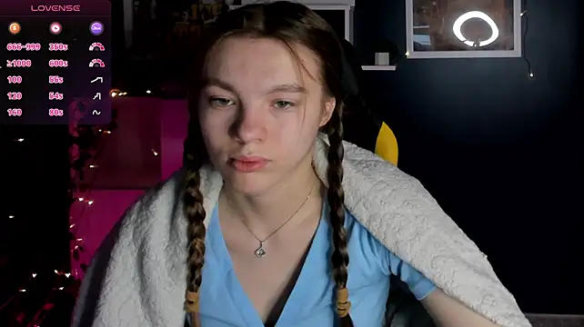St_Ormy's Live XXX Chat
