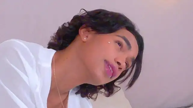Chat +18 de AlanCuute ao vivo