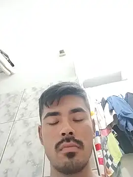 XXX chat uživo modela JorFire78
