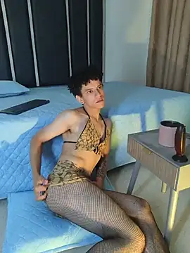 Danteluxx_ Live XXX-Chat