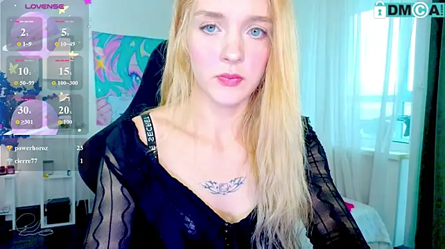 Aliceglass__ Chat XXX in diretta