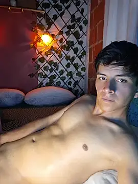 ZaneHoward Live XXX-chat