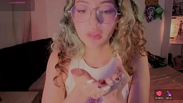 Catkittycaaat Chat XXX in diretta