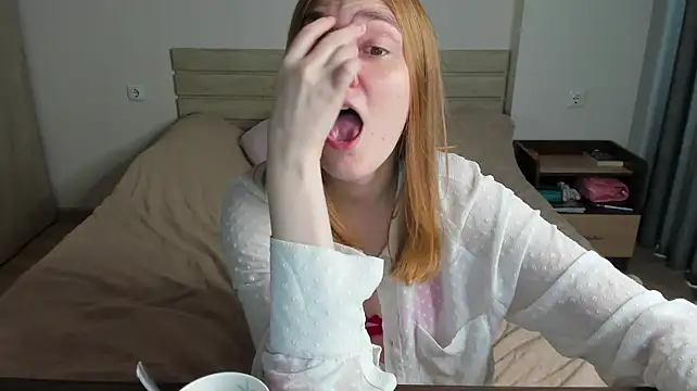 ReddHotPipper Chat XXX in diretta