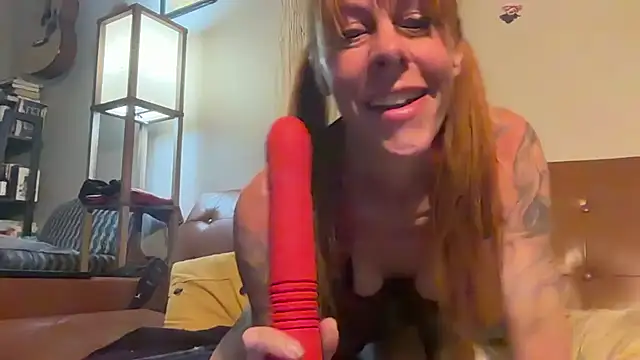 Scarlett_Cinnamon_Tart Chat XXX in diretta